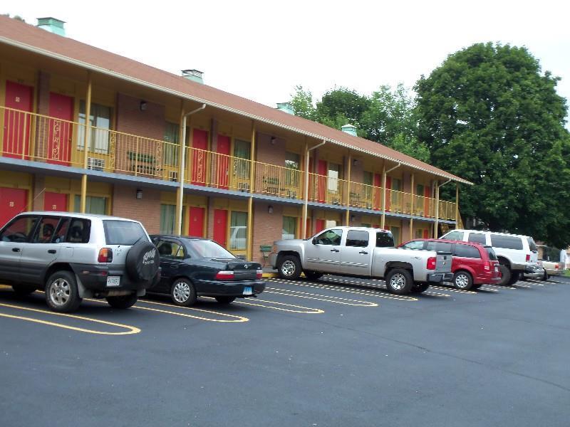 Royal Inn Motel Фронт Роял Екстериор снимка