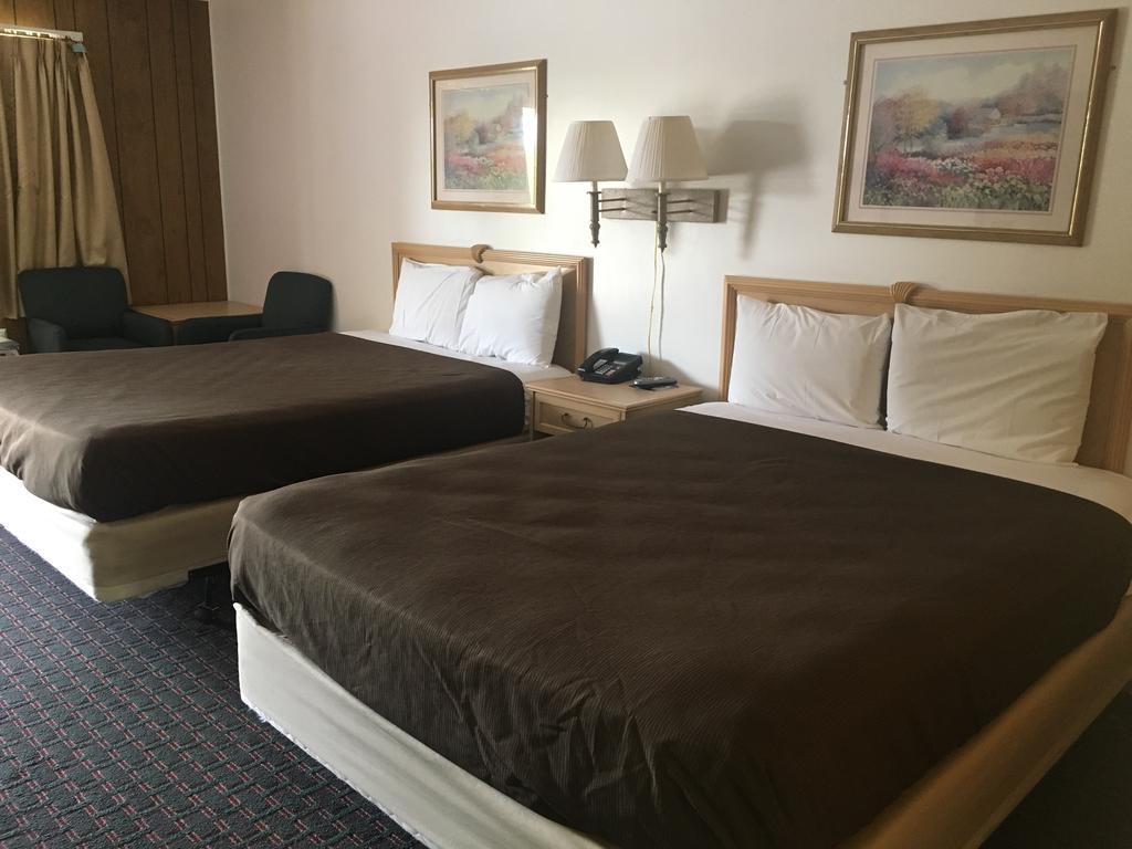 Royal Inn Motel Фронт Роял Екстериор снимка