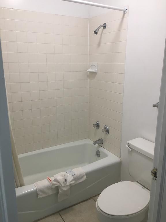 Royal Inn Motel Фронт Роял Екстериор снимка