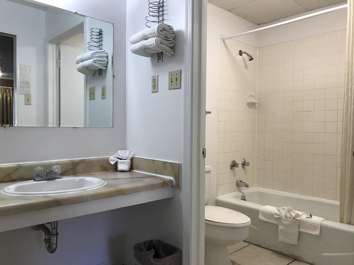 Royal Inn Motel Фронт Роял Екстериор снимка