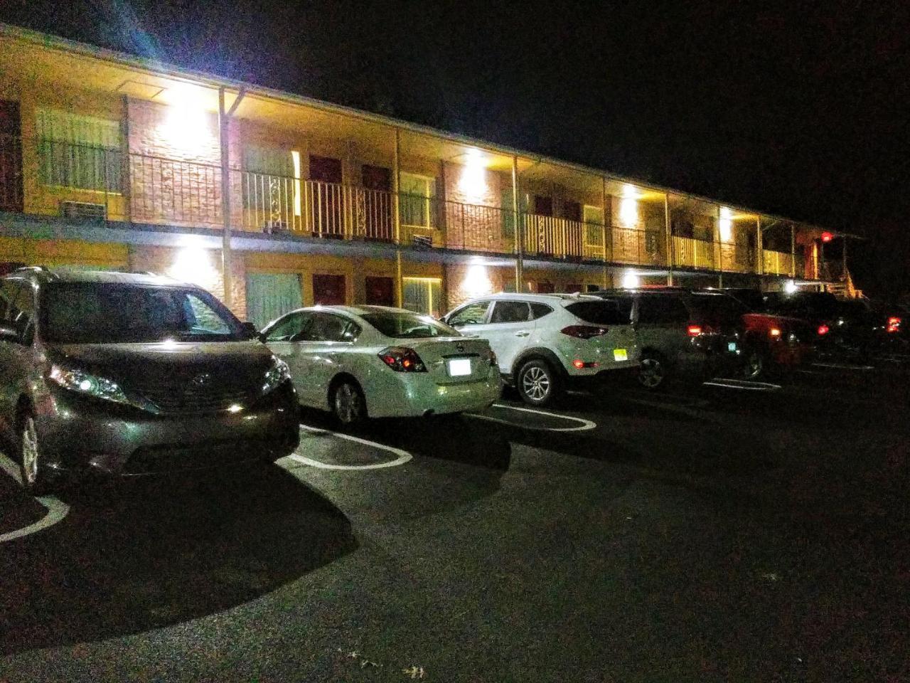 Royal Inn Motel Фронт Роял Екстериор снимка
